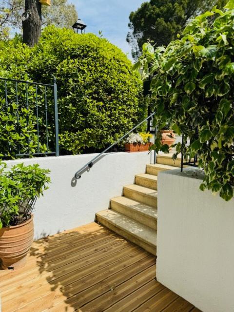 Les Cistes Bed & Breakfast Mallemort Exterior photo